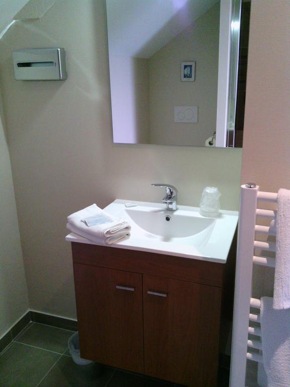 Aux Chambres Du Mont Huisnes-sur-Mer Room photo